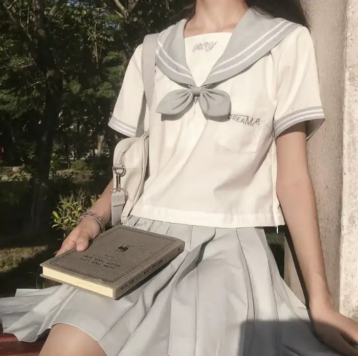 美男记